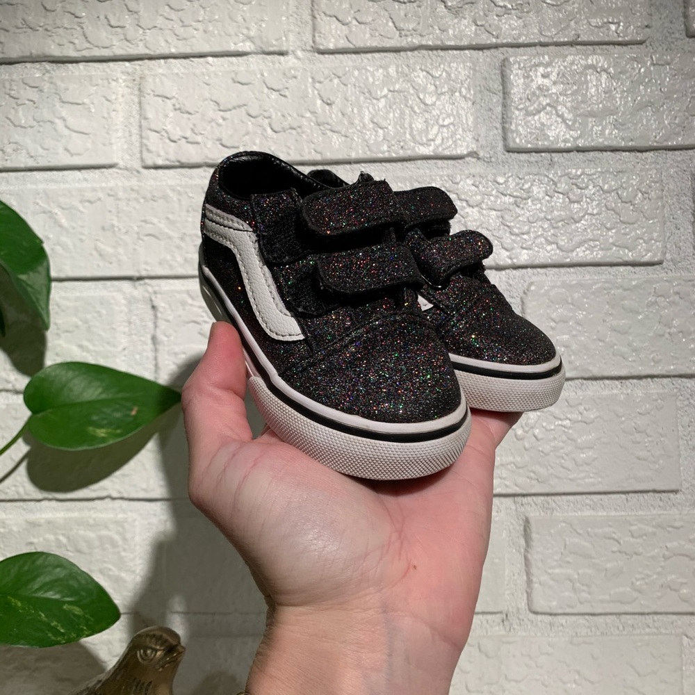 Black sparkly baby vans, sz 5